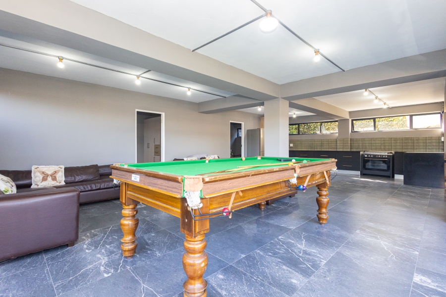4 Bedroom Property for Sale in Loevenstein Western Cape